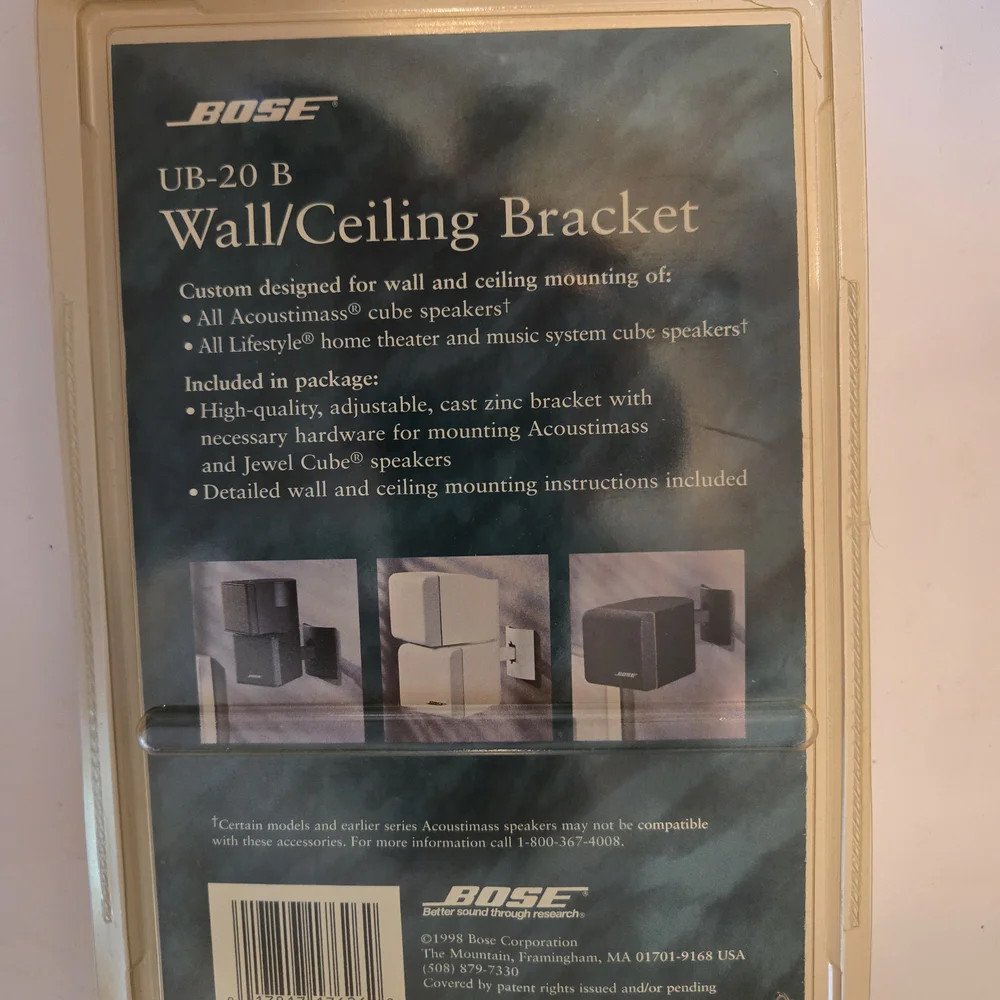 Bose UB-20 B Wall/Ceiling Bracket - Black